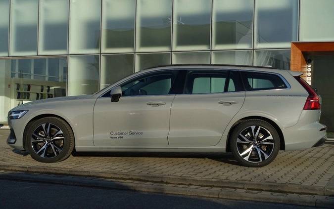 Volvo V60 cena 189900 przebieg: 10000, rok produkcji 2023 z Wisła małe 191